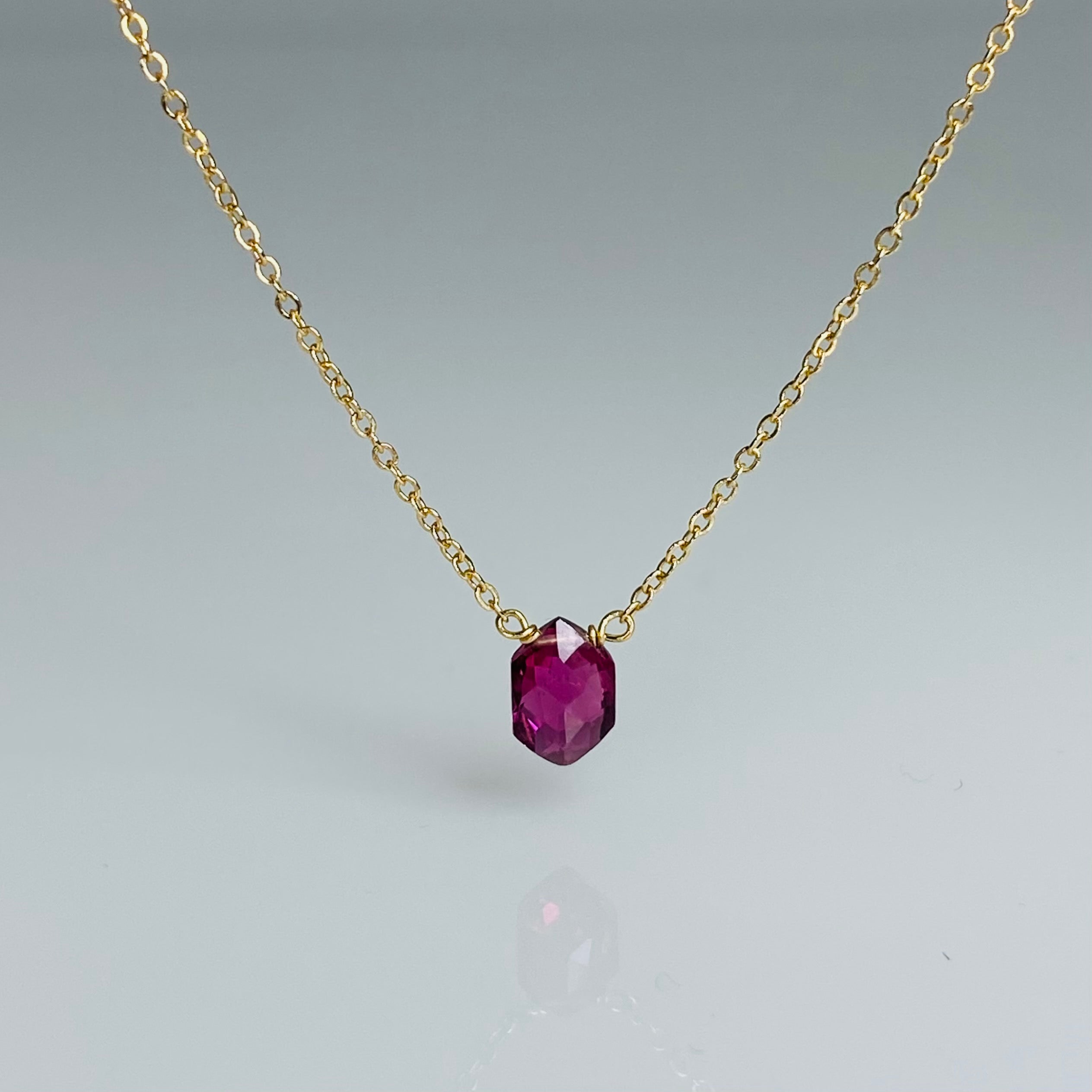 NEW! ❤️ 14k outlets Pendant & 14k Necklace Color Changing Tourmaline