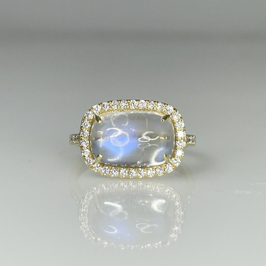 18K Yellow Gold Rainbow Moonstone Diamond Ring 4.58/0.31ct