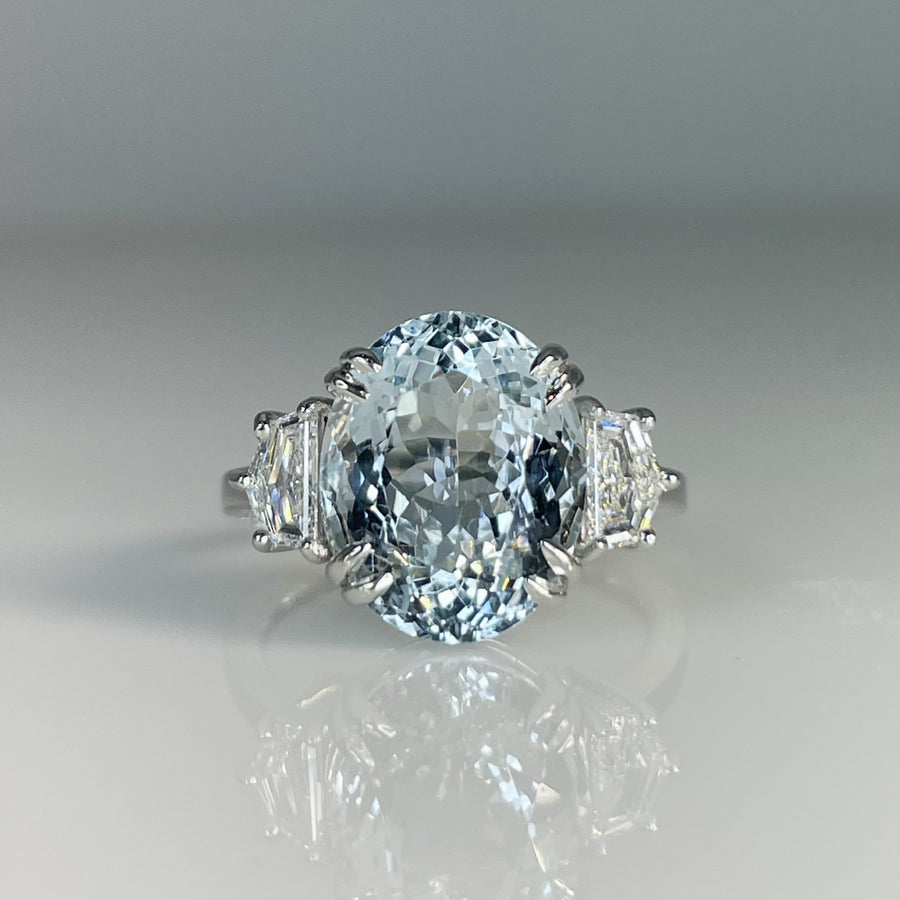 14K White Gold Aquamarine and Diamond Ring 5.34ct/0.47ct G/VS